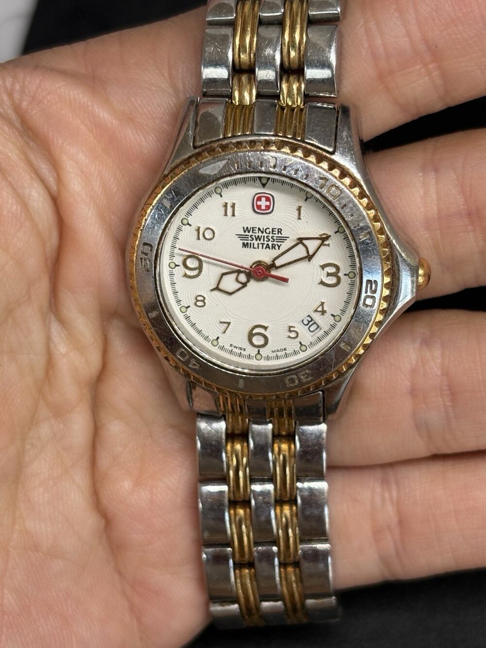 Wenger Swiss Military 79096 Women Silver Gold Tone Stainless Steel Watch 28mm